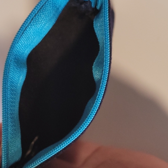 Handmade Cotton Purse - Picture 6 of 6